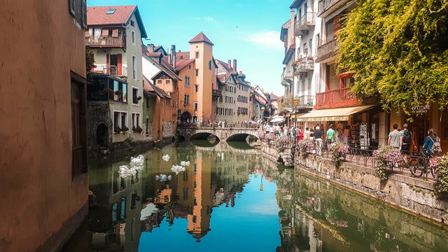 Por que você precisa visitar Annecy na França